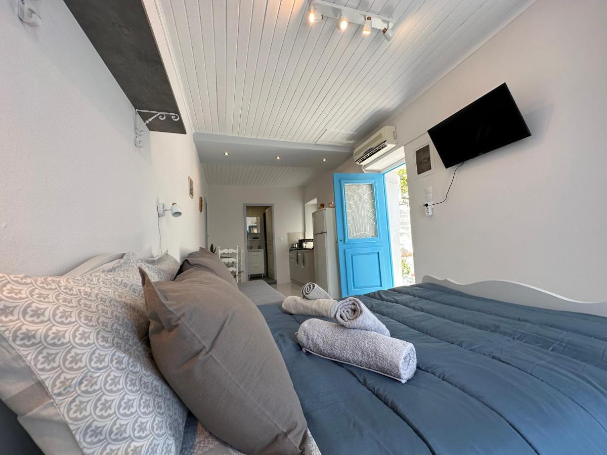 Brinia Cosy Apartment Poros Town Esterno foto