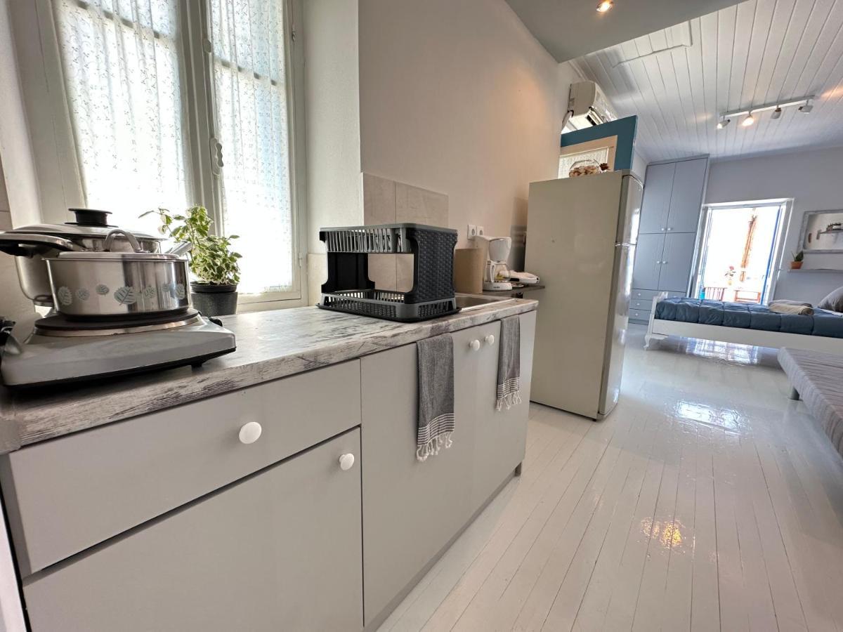 Brinia Cosy Apartment Poros Town Esterno foto